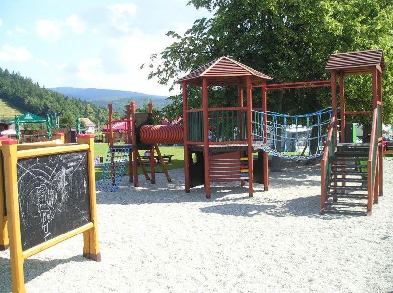 Chata Na Poskle U Lesa S Vyhledem Hutisko Luaran gambar